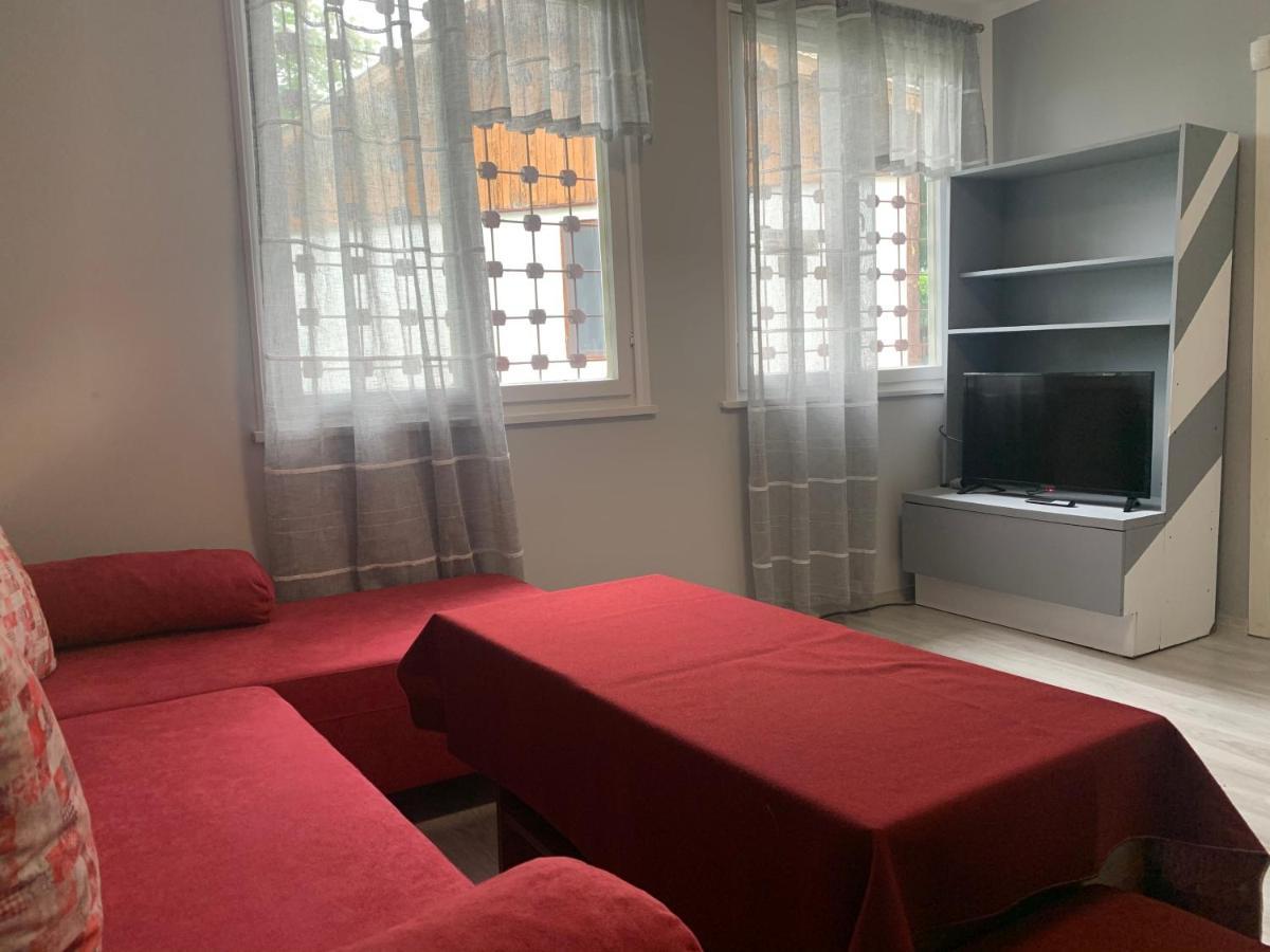 Chicho Tomovata Koliba Hotel Trjavna Kültér fotó