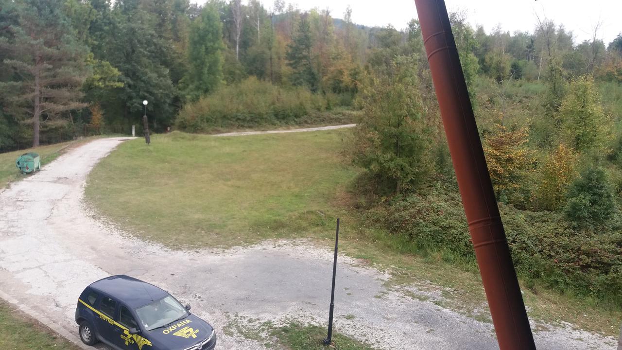 Chicho Tomovata Koliba Hotel Trjavna Kültér fotó